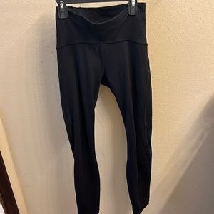Black Lululemon leggings